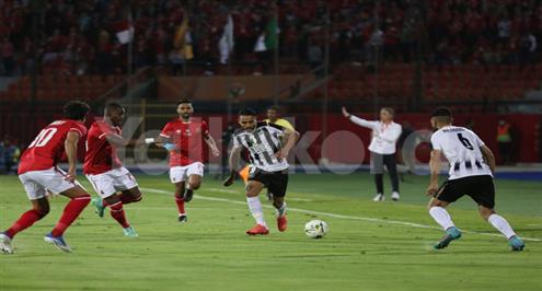 لاعب وفاق سطيف: طرد "قروي" أمام الأهلي أثر علينا.. وسنحقق الريمونتادا في العودة